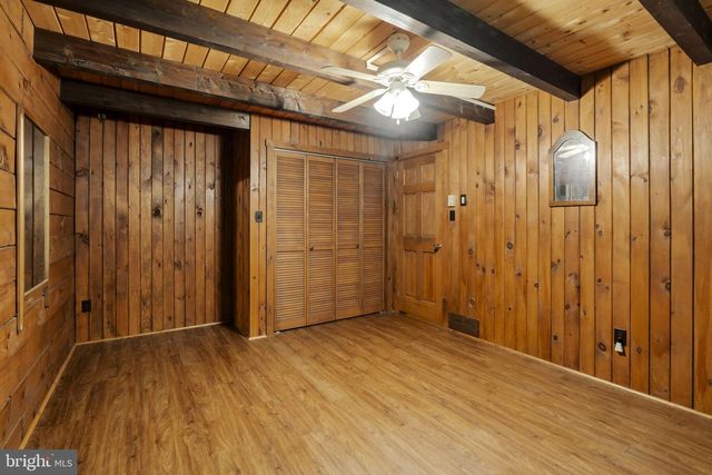 88 FOX RD, Newmanstown, PA 17073