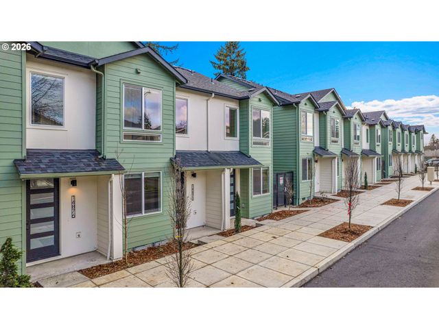 14822 Ne Couch St 4, Portland, OR 97230