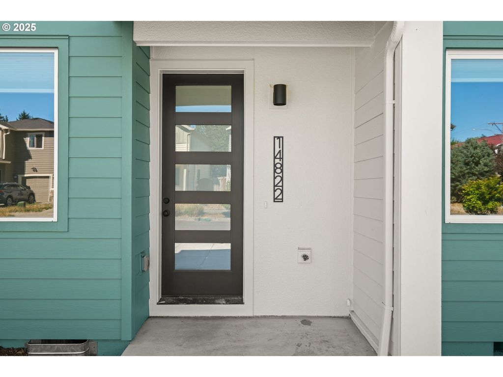 14822 Ne Couch St 4, Portland, OR 97230
