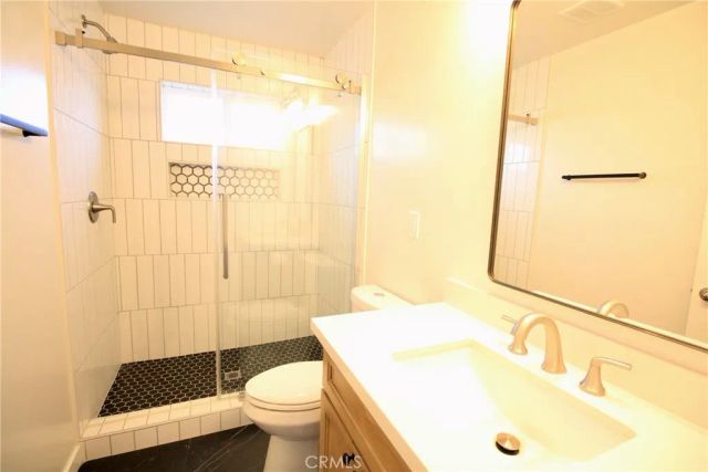 3305 W Thornton Avenue, Anaheim, CA 92804