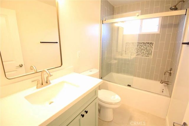 3305 W Thornton Avenue, Anaheim, CA 92804