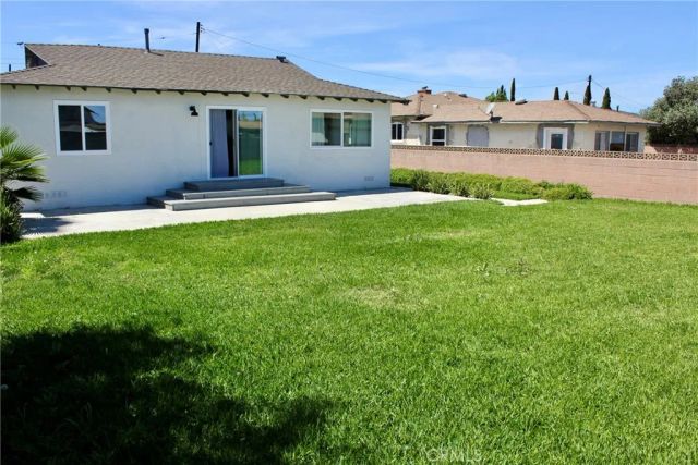 3305 W Thornton Avenue, Anaheim, CA 92804