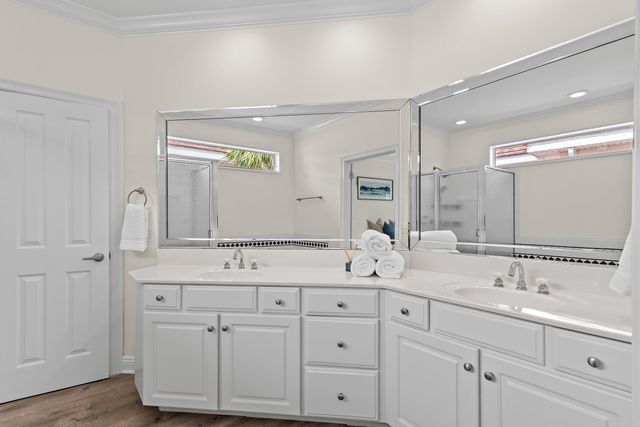 87 Cayman Cove, Destin, FL 32541