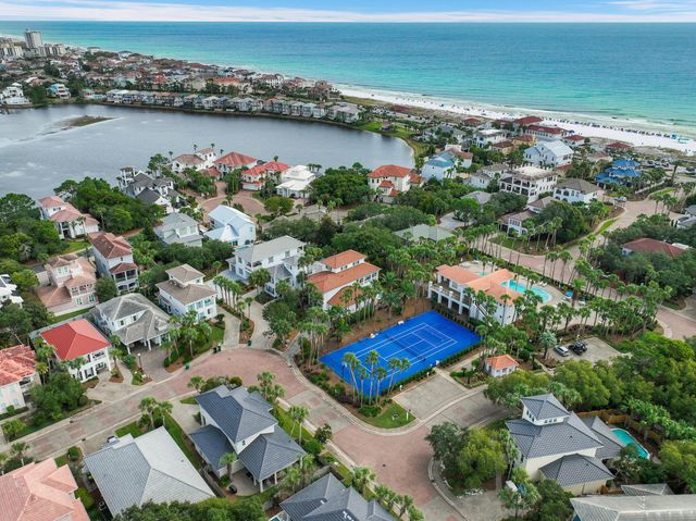 87 Cayman Cove, Destin, FL 32541