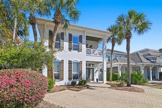 87 Cayman Cove, Destin, FL 32541
