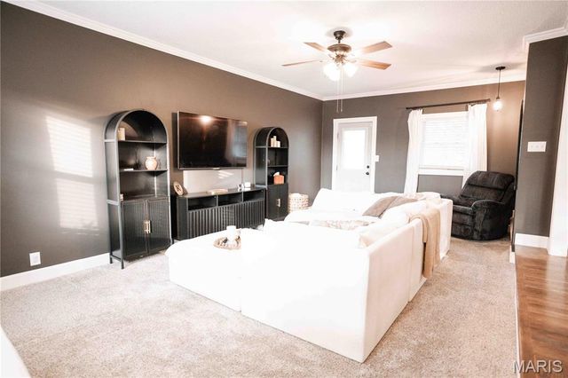 132 Kunze Drive, St Charles, MO 63303
