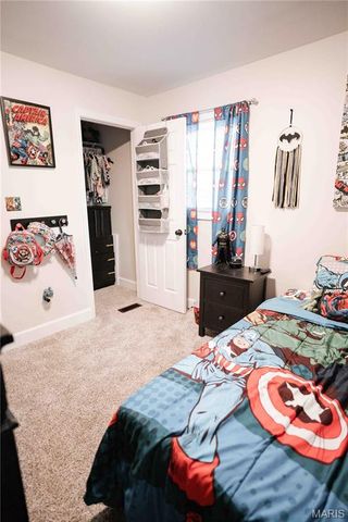 132 Kunze Drive, St Charles, MO 63303