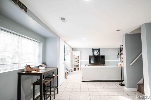 132 Kunze Drive, St Charles, MO 63303