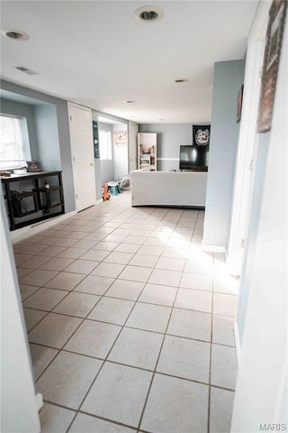 132 Kunze Drive, St Charles, MO 63303