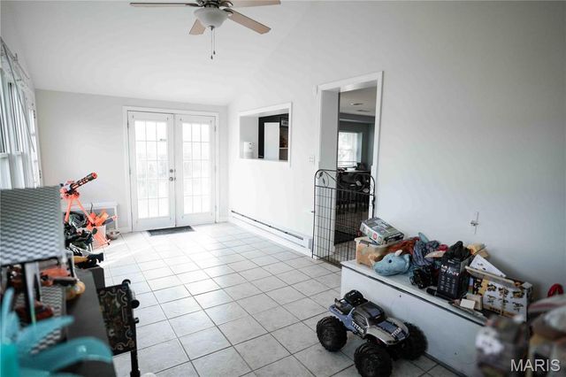 132 Kunze Drive, St Charles, MO 63303