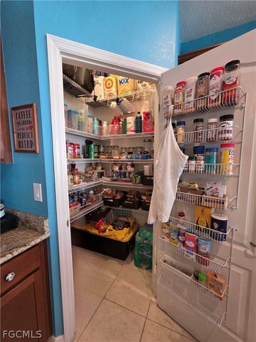 4102 SW 14th PL, Cape Coral, FL 33914