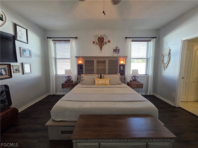 4102 SW 14th PL, Cape Coral, FL 33914