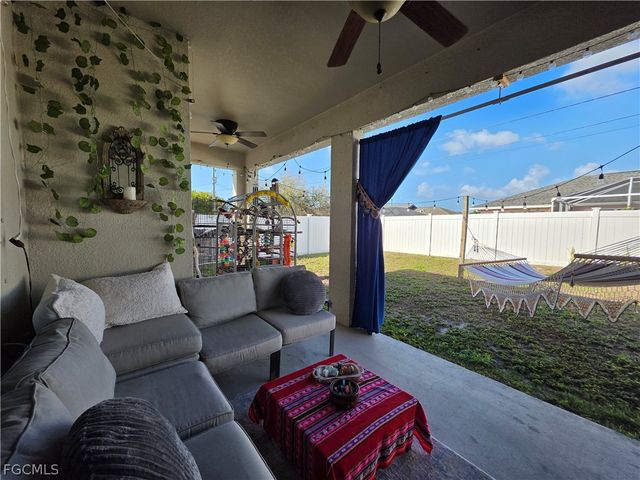 4102 SW 14th PL, Cape Coral, FL 33914