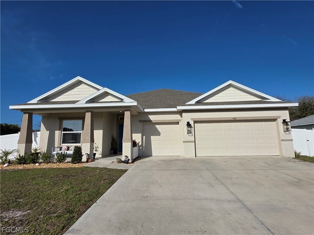 4102 SW 14th PL, Cape Coral, FL 33914