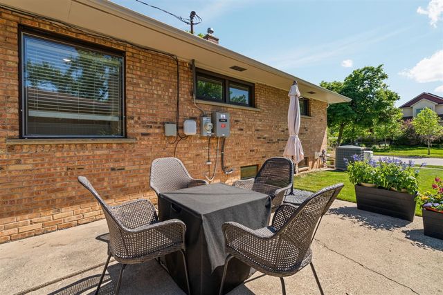 1901 Weldon Boulevard, Ann Arbor, MI 48103