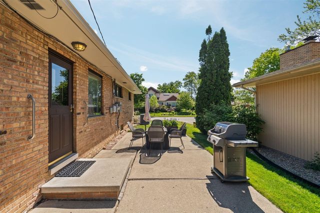 1901 Weldon Boulevard, Ann Arbor, MI 48103