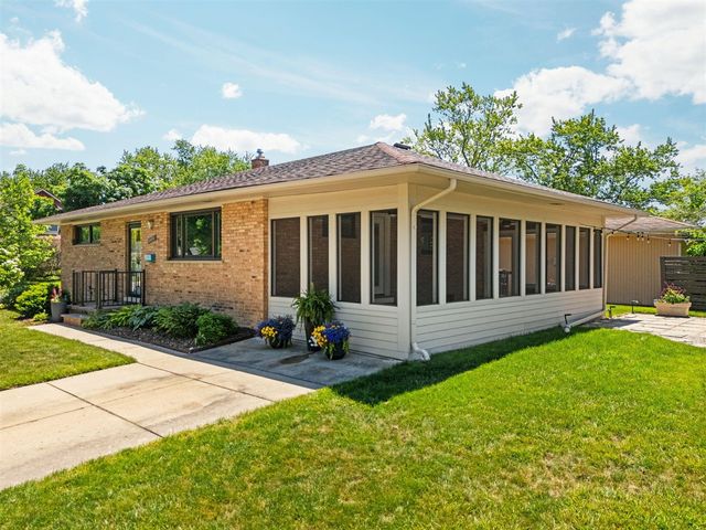 1901 Weldon Boulevard, Ann Arbor, MI 48103