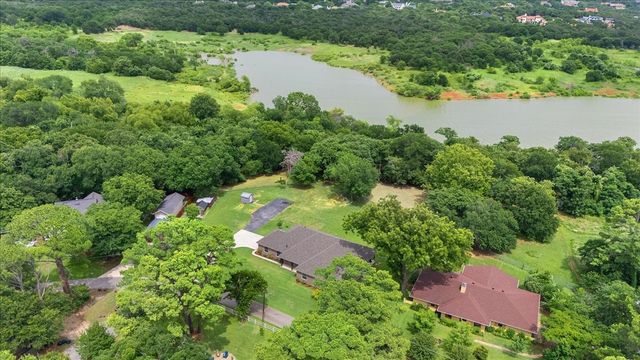 6512 Crooked Lane, Flower Mound, TX 75022