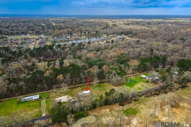18307 Robert Denham Rd, Prairieville, LA 70769
