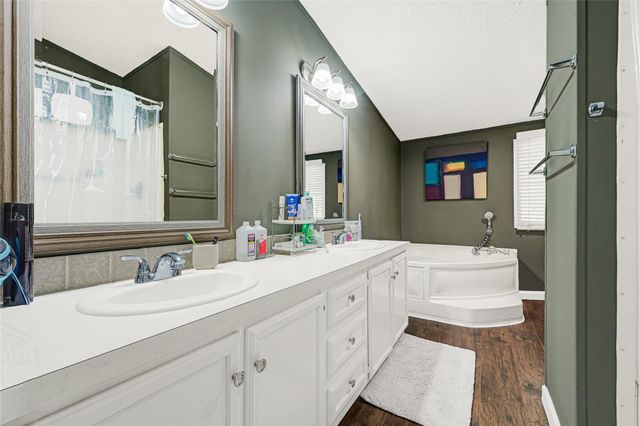 26207 Country Heights Street, Magnolia, TX 77355