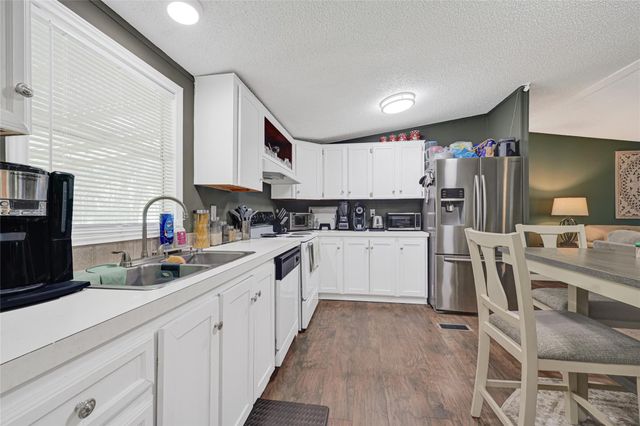 26207 Country Heights Street, Magnolia, TX 77355
