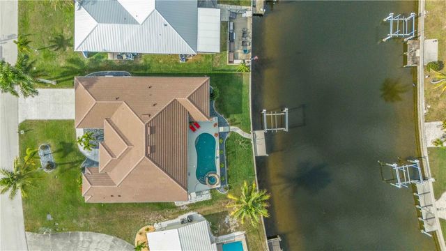 360 CAPRI ISLES COURT, Punta Gorda, FL 33950
