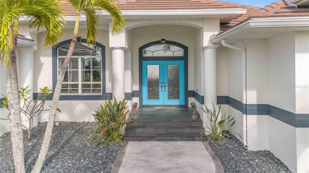 Image 5 of property listing at 360 CAPRI ISLES COURT, Punta Gorda, FL 33950