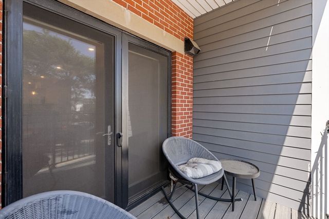 321 W Broadway 1, Boston, MA 02127
