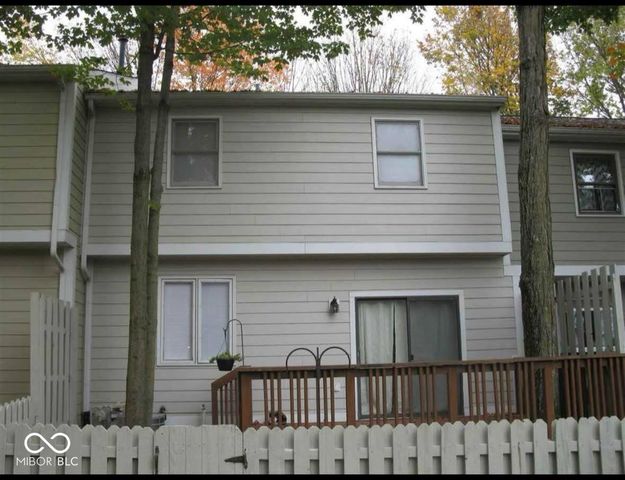 376 Aspen Drive, Carmel, IN 46032