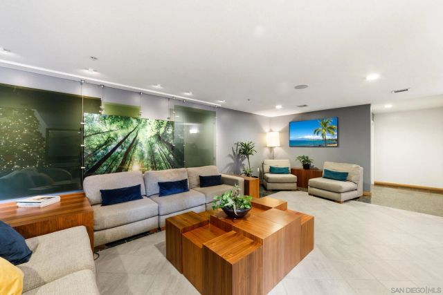 850 Beech 307, San Diego, CA 92101