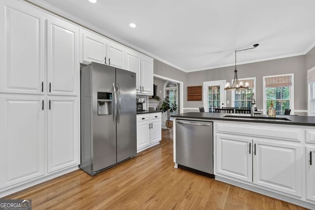 1363 Downington Circle NW, Acworth, GA 30101