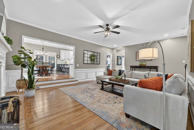 1363 Downington Circle NW, Acworth, GA 30101