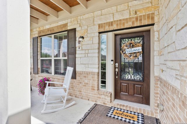 1821 LOGAN TRL, New Braunfels, TX 78130