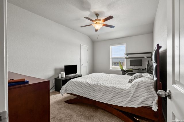 1821 LOGAN TRL, New Braunfels, TX 78130