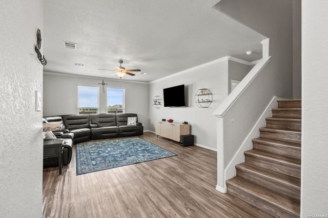 1821 LOGAN TRL, New Braunfels, TX 78130