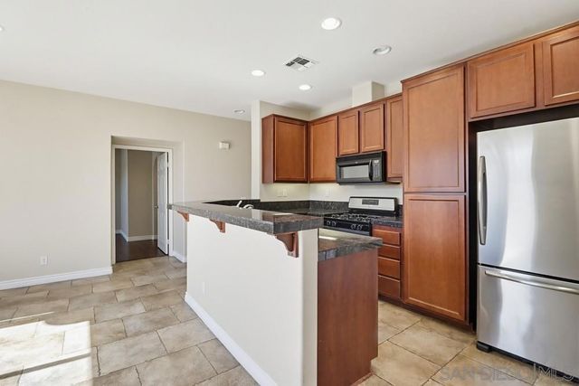 1461 Caminito Sardinia 1, Chula Vista, CA 91915