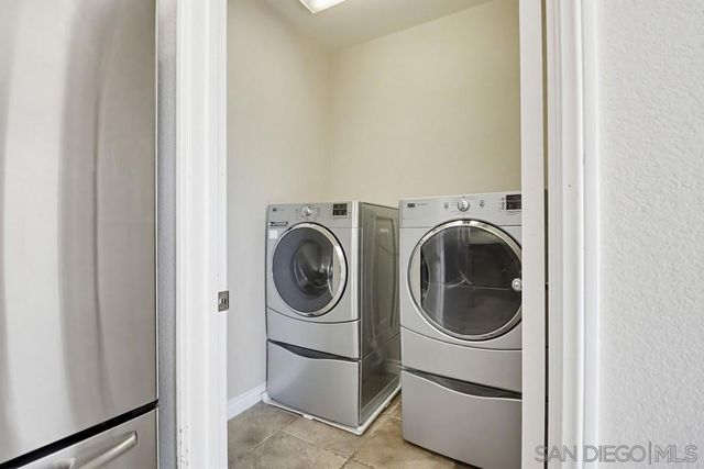 1461 Caminito Sardinia 1, Chula Vista, CA 91915