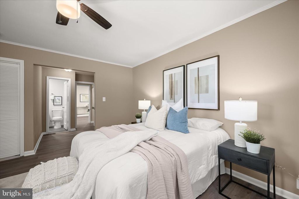 Image 24 of property listing at 10128 HEREFORD PL, Silver Spring, MD 20901