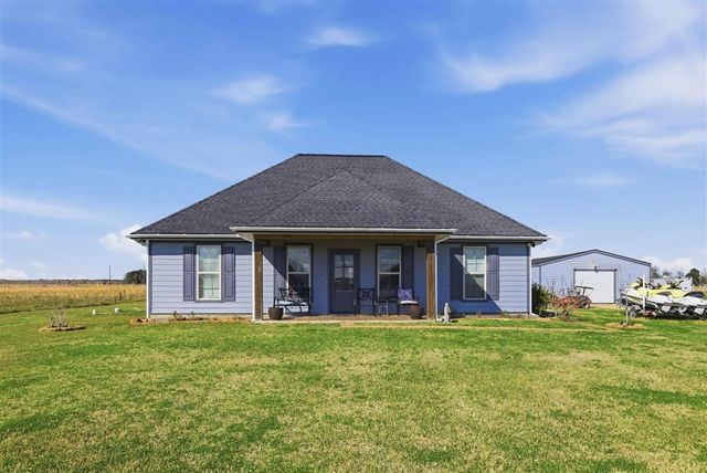 24500 Gillson Road, Iowa, LA 70647