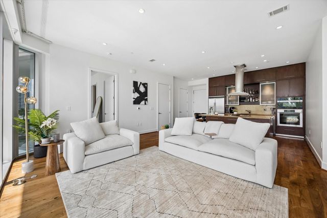 1600 Post Oak Boulevard 1006, Houston, TX 77056