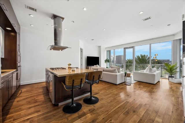 1600 Post Oak Boulevard 1006, Houston, TX 77056