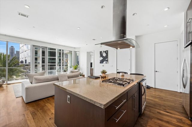 1600 Post Oak Boulevard 1006, Houston, TX 77056