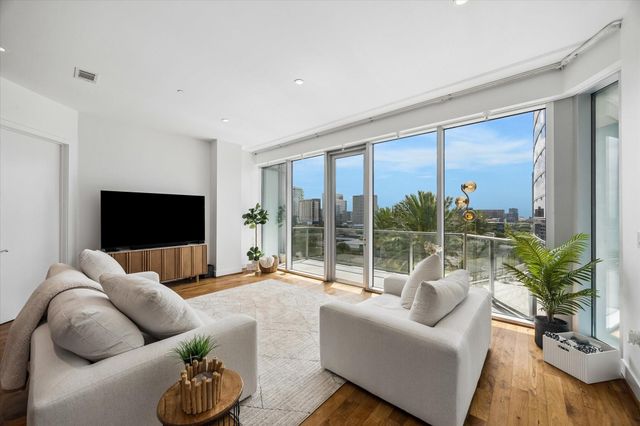 1600 Post Oak Boulevard 1006, Houston, TX 77056