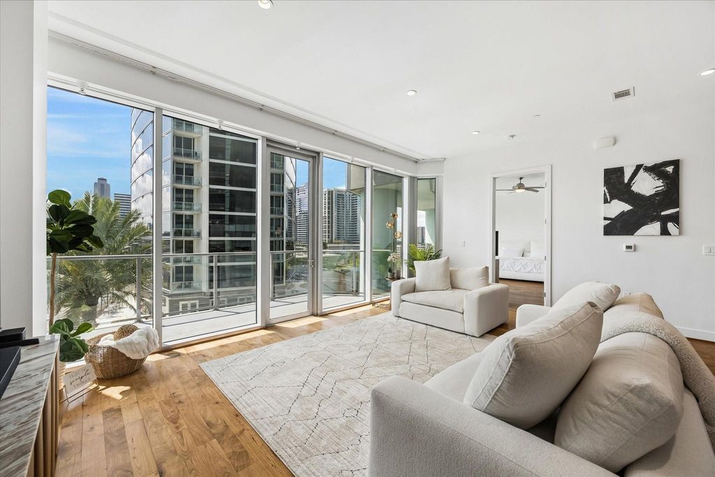 1600 Post Oak Boulevard 1006, Houston, TX 77056