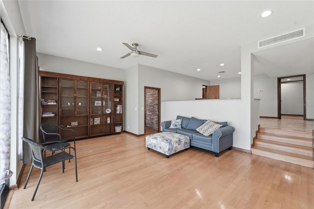 807 BAY TREE CIRCLE, Deland, FL 32724