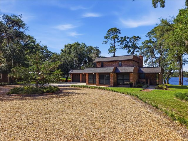 807 BAY TREE CIRCLE, Deland, FL 32724