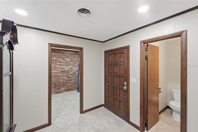 807 BAY TREE CIRCLE, Deland, FL 32724