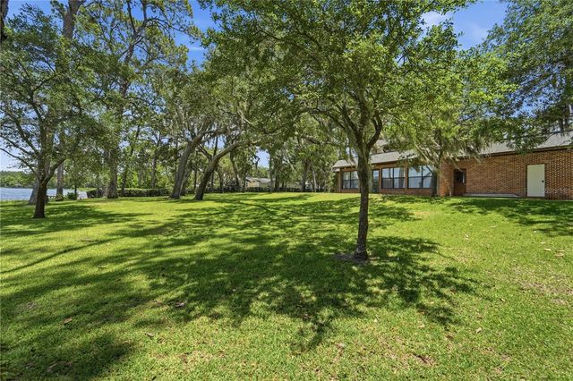 807 BAY TREE CIRCLE, Deland, FL 32724