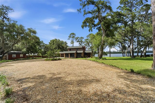 807 BAY TREE CIRCLE, Deland, FL 32724