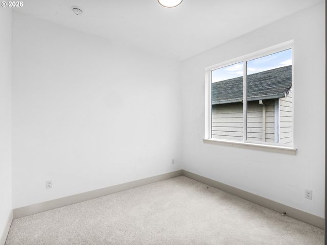 3644 Ne 57th Ave, Portland, OR 97213